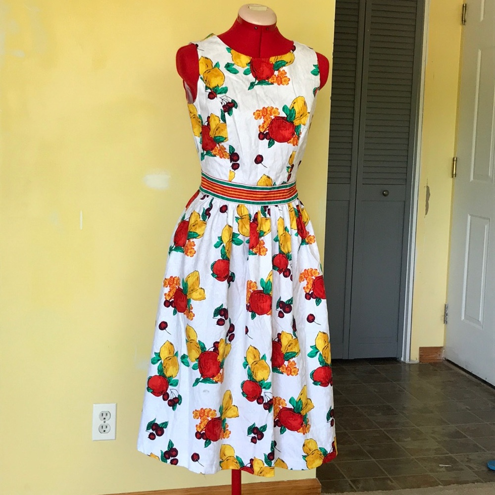 Eva Mendes dress